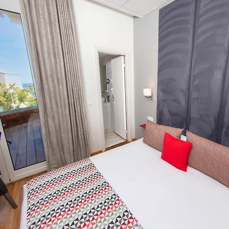 Hotel Mediterranee 卡尔维 外观 照片